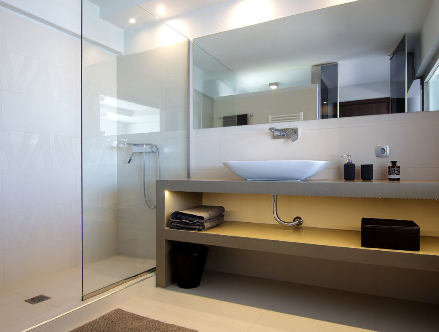 BATHROOM-1A-1