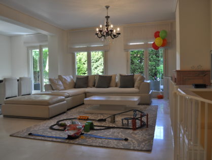 Bright Maisonette in Voula