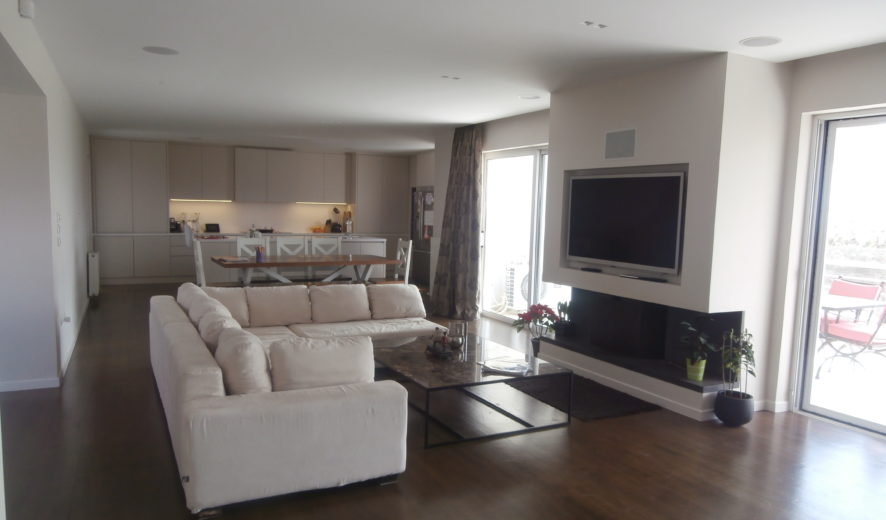 Penthouse apartment in Glyfada