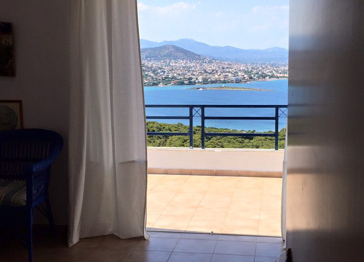 Sea view Villa in Marathon for Rent
